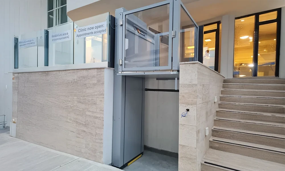 Platform Lift Options for Homes and Commercial Spaces